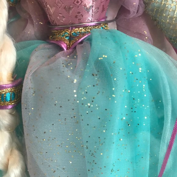 Barbie as Rapunzel by Mattell - Picture 9 of 11